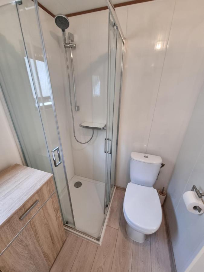Ferienwohnung Direkt Am Strand In 마쿰 외부 사진