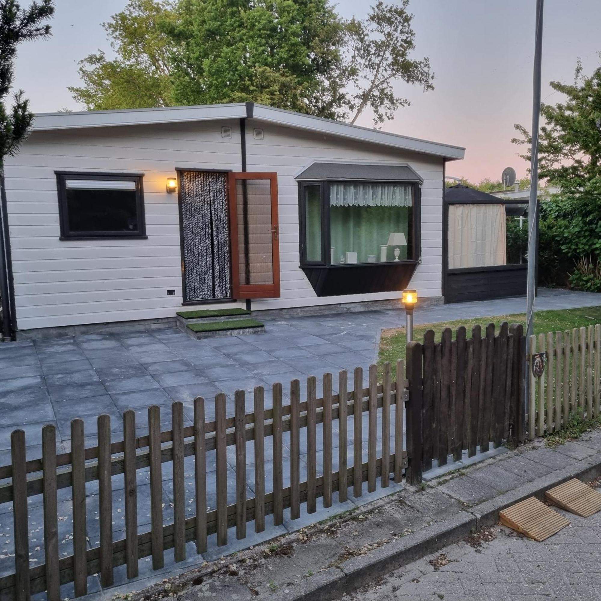 Ferienwohnung Direkt Am Strand In 마쿰 외부 사진